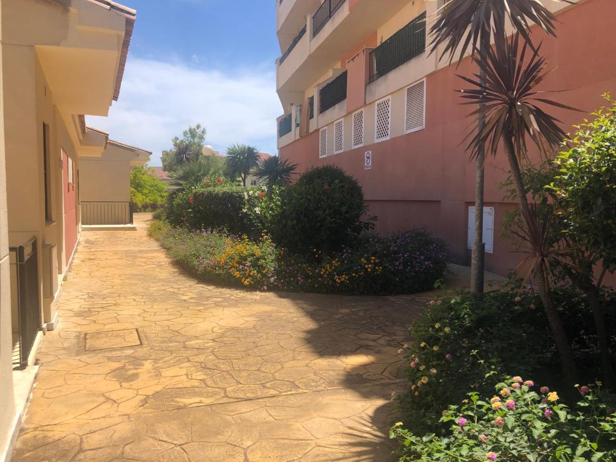 Piso En Zona Tranquila De - Torrequebrada Golf Apartment Benalmádena Exterior photo